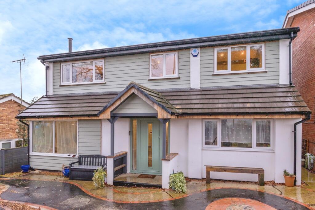 Main image of property: Bowers Close, WATERLOOVILLE, Hampshire, PO8