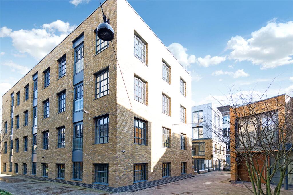 Apartment in London - View 5