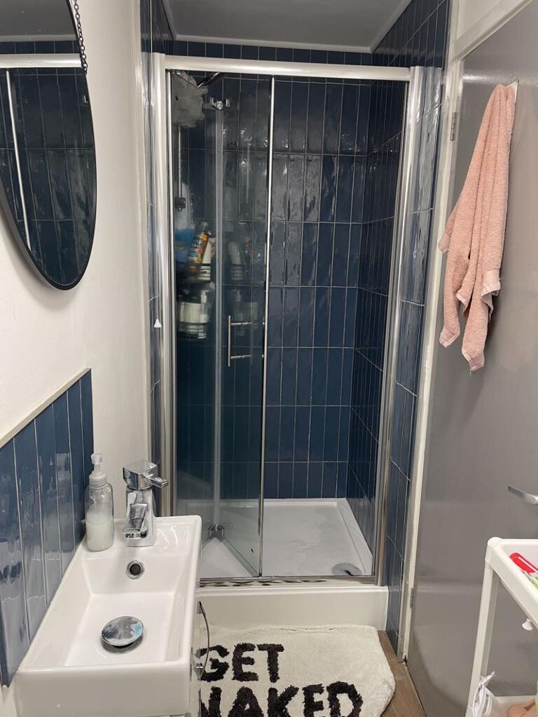 Apartment in Cardiff - More
