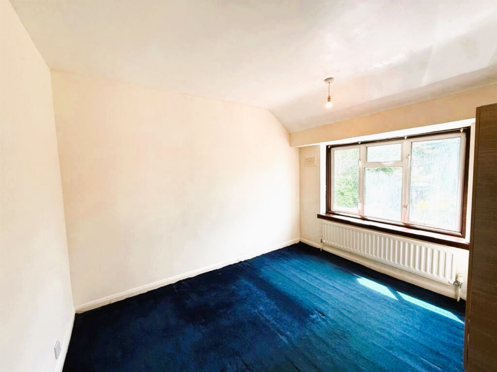 House in Southall - View 5