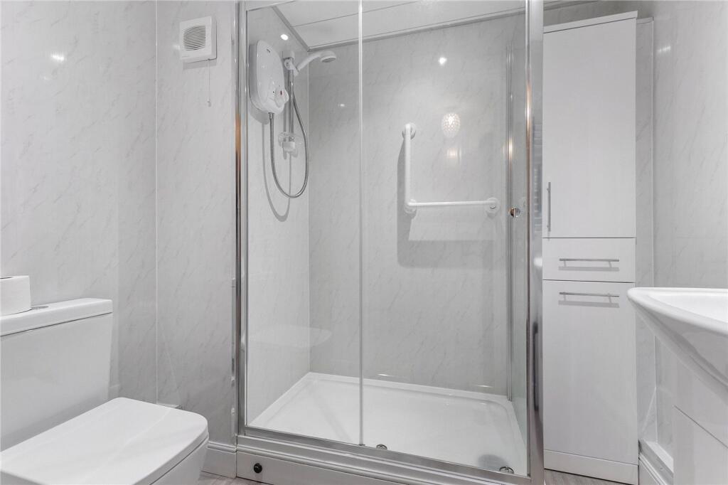 Apartment in Middlesbrough - View 5