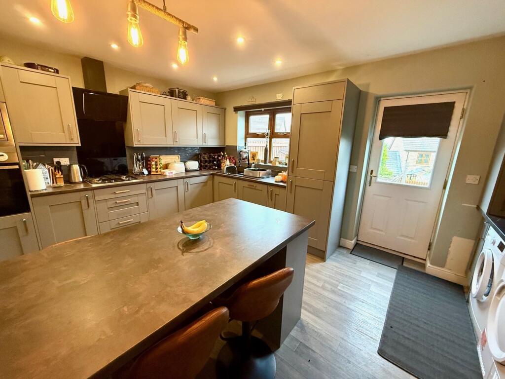 Additional image 2 of Brambleside, Denholme, Bradford, BD13