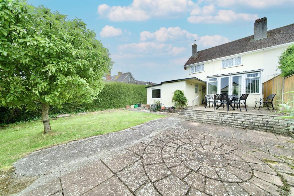 3-bed terraced on St. Lawrence Road, Weymouth, £300,000