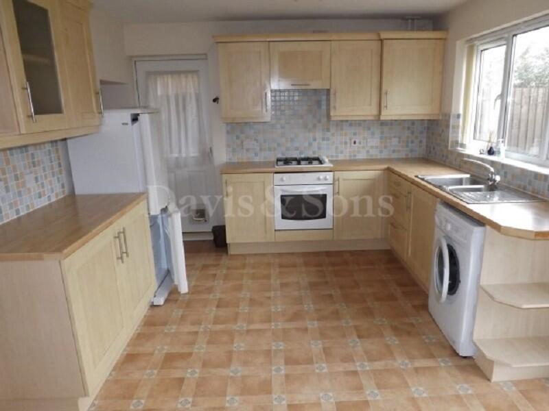 Edney View, Lighthouse Road, Newport. NP10 8HP photo 3