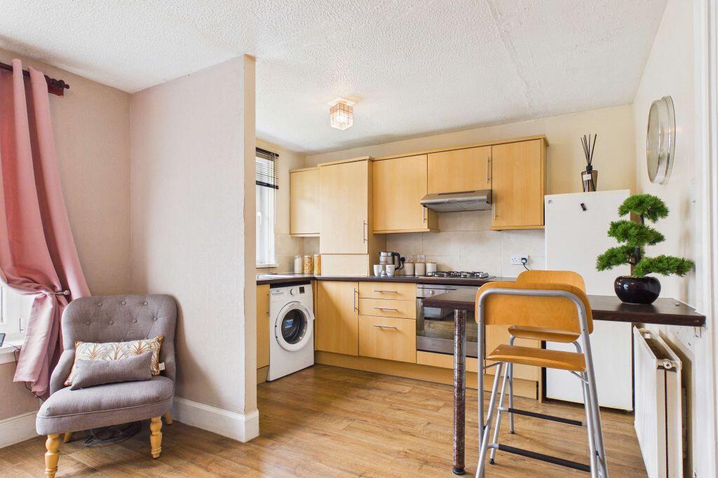 Apartment in Edinburgh, Fort, Leith Harbour & Newhaven - View 5