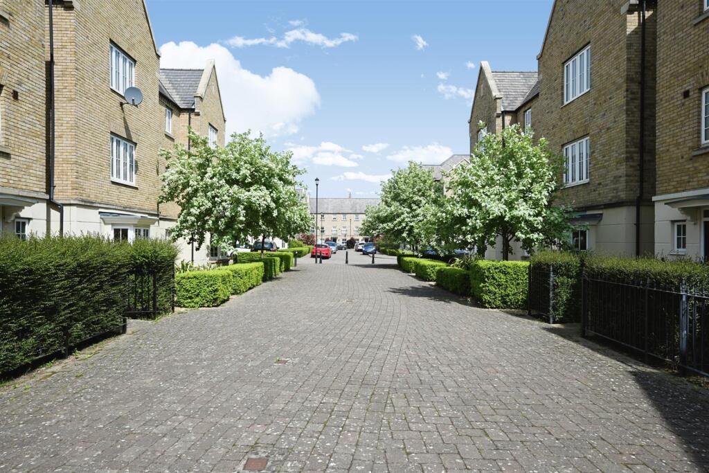 Main image of property: Pipit Walk, Coton Park, Rugby