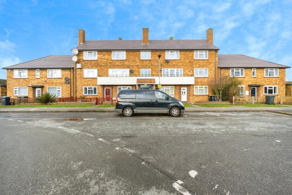 Main image of property: Lovell Road, BEDFORD, Bedfordshire, MK42