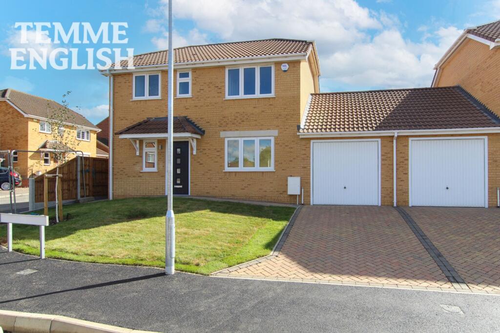 Main image of property: Creeksea Crescent, Wickford, SS12