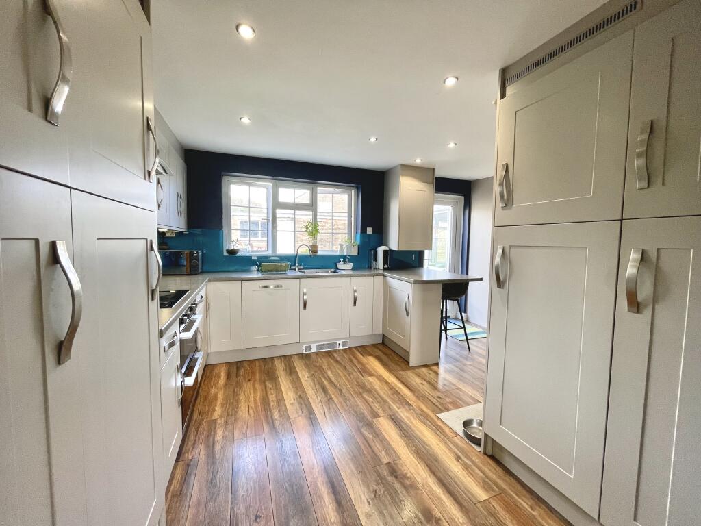 Daniel Hopkin Close, Llantwit Major, CF61 photo 4