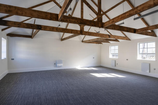 Studio 1.04