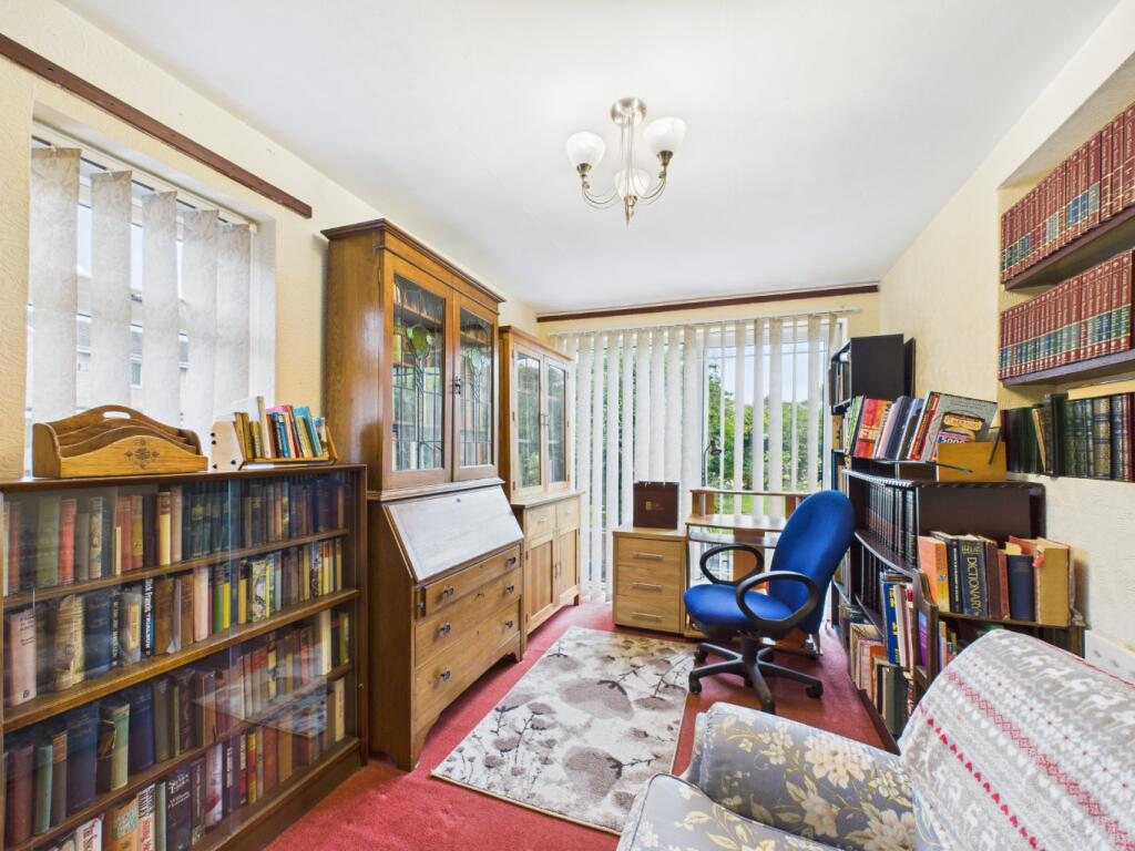 Murrayfield Road, Hull,HU5 4DW - More