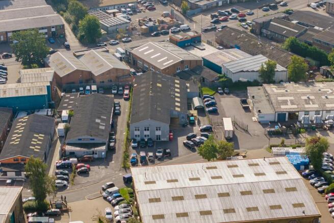 Unit 3, Redkiln Close, Horsham-7.jpg