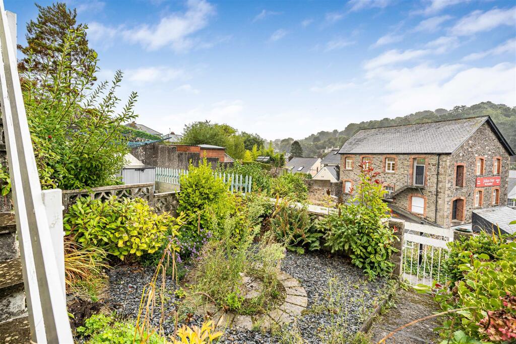 House in Plymouth - View 2