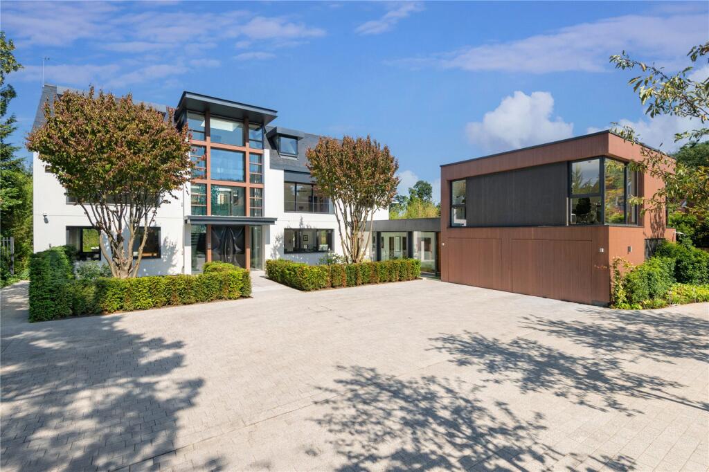 Main image of property: The Warren, Radlett, Hertfordshire, WD7