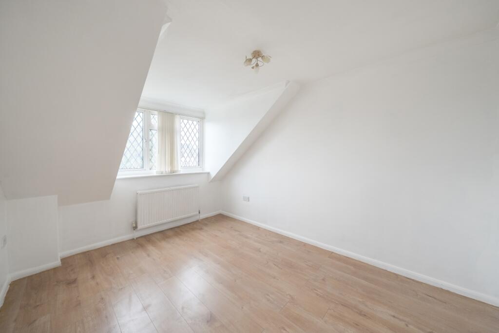 Additional image 5 of Dixons Hill Road Hatfield AL9