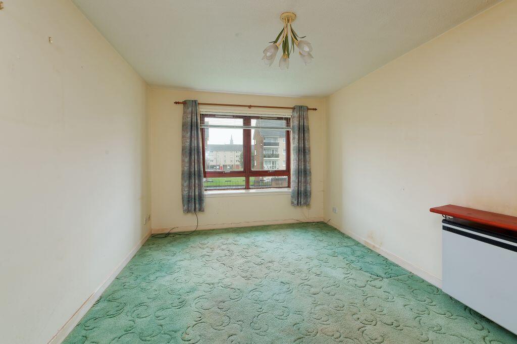 Apartment in Paisley - View 3