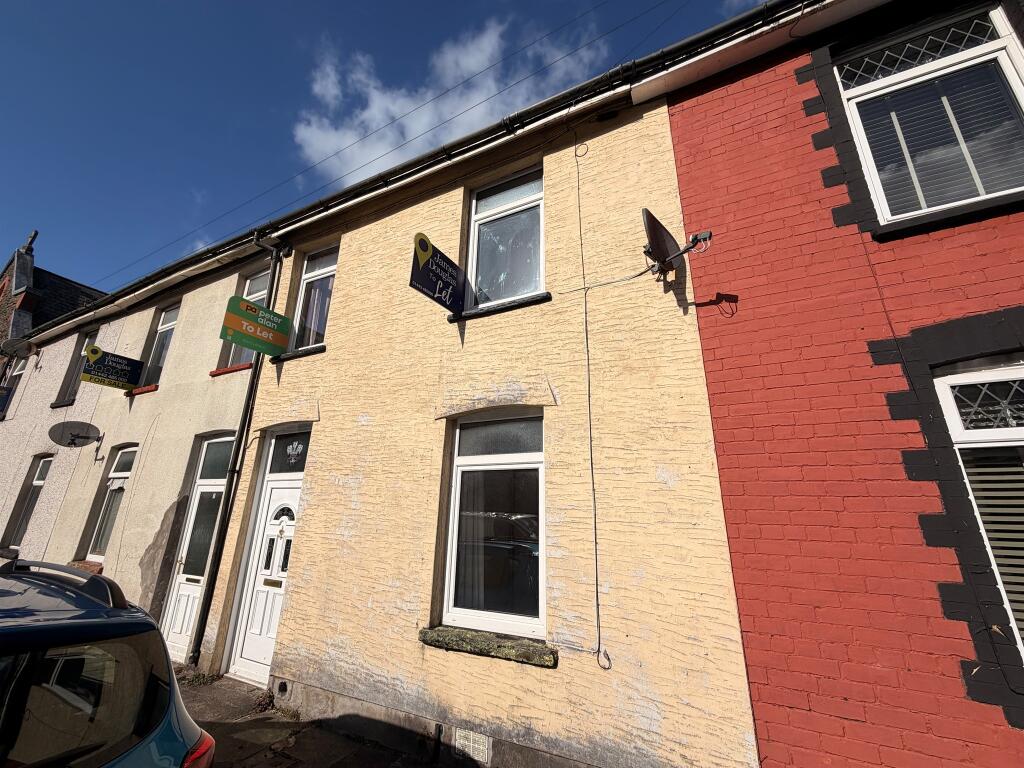 Main image of property: Cliff Terrace, Treforest, Pontypridd