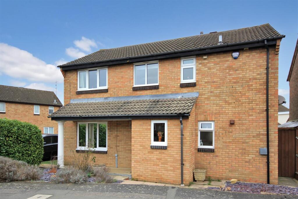 Main image of property: Wentworth Avenue, Wellingborough