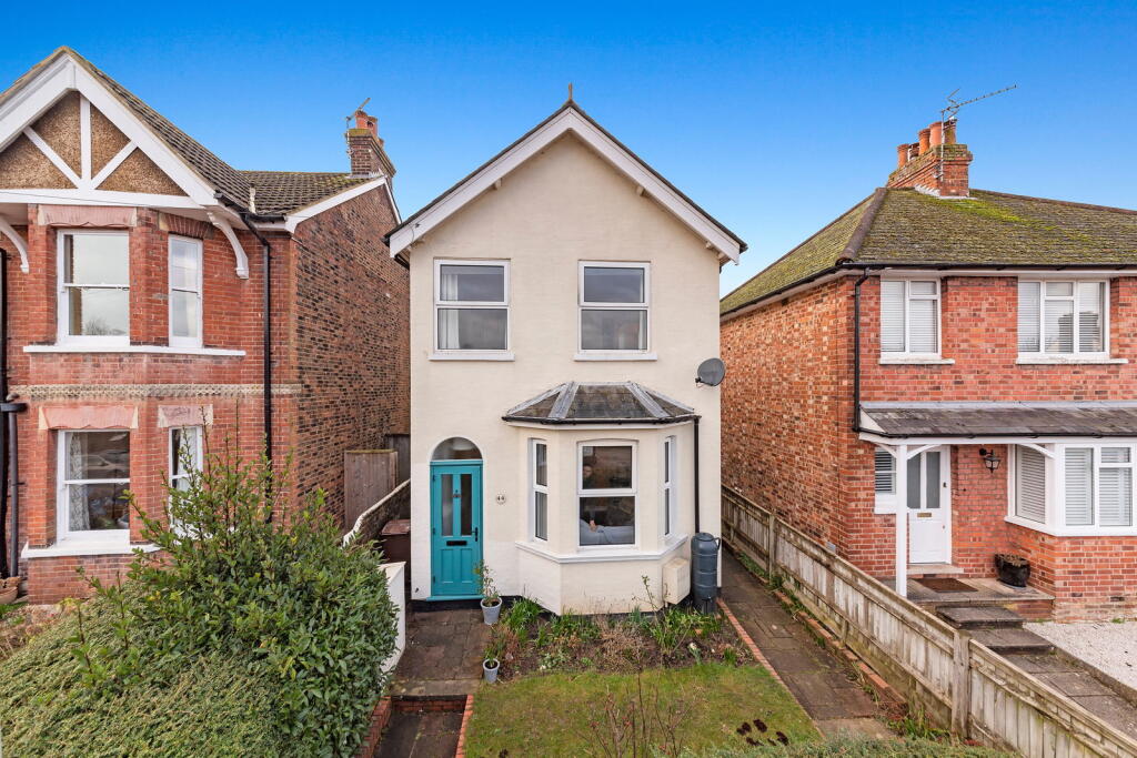 Main image of property: Dorking Road, Tunbridge Wells, TN1 2LP