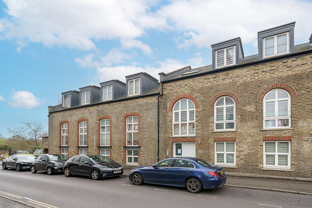 Main image of property: North Road, Brentford, TW8