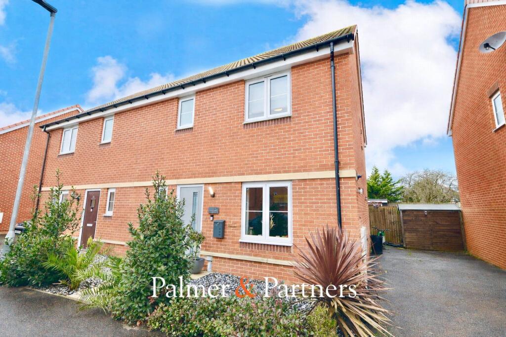 Main image of property: Barley Road, Kirby Cross, Frinton-on-Sea, Essex, CO13