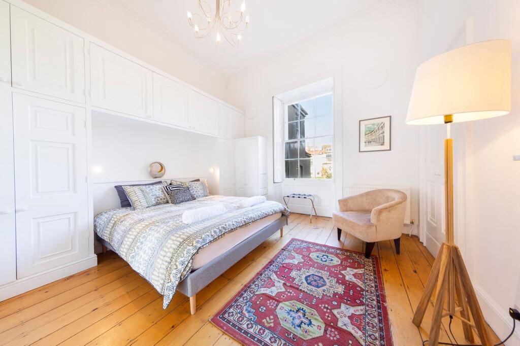 Apartment in Bristol - View 2