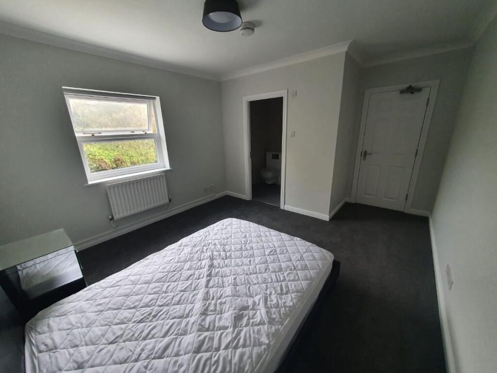 House in Cambridge, Chesterton - View 2