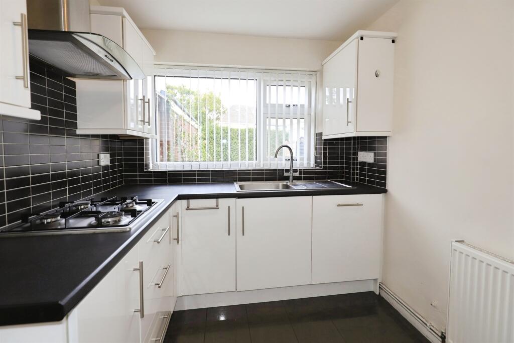 House in Wolverhampton - View 3