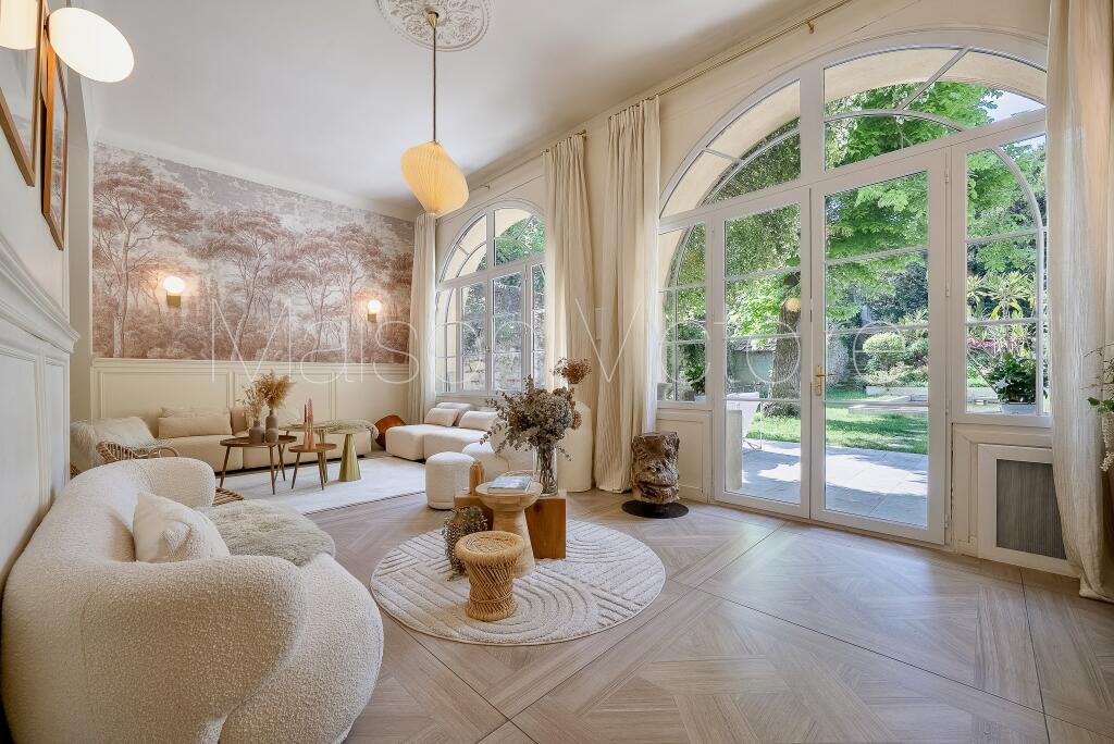Main image of property: Provence-Alps-Cote d`Azur, Vaucluse, Apt
