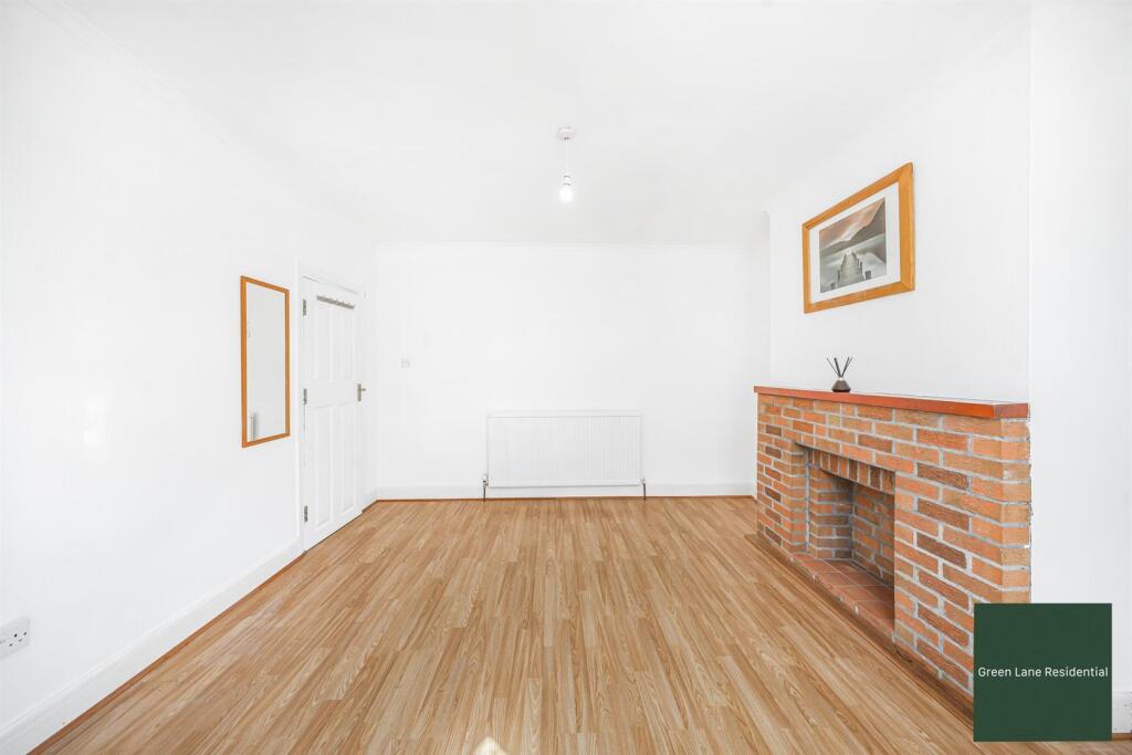 House in Ilford - View 4