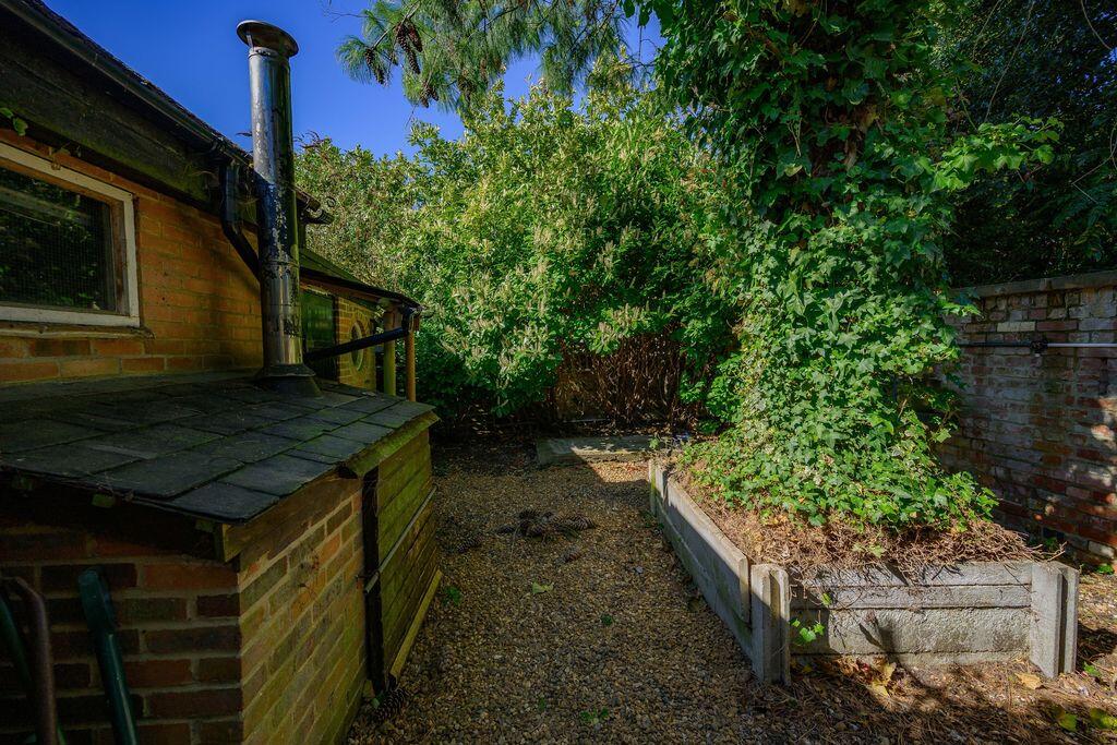 Additional image 31 of Woodside Place, Wildhill Road, Essendon