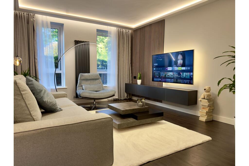 Main image of property: Saltwell Street, London, E14