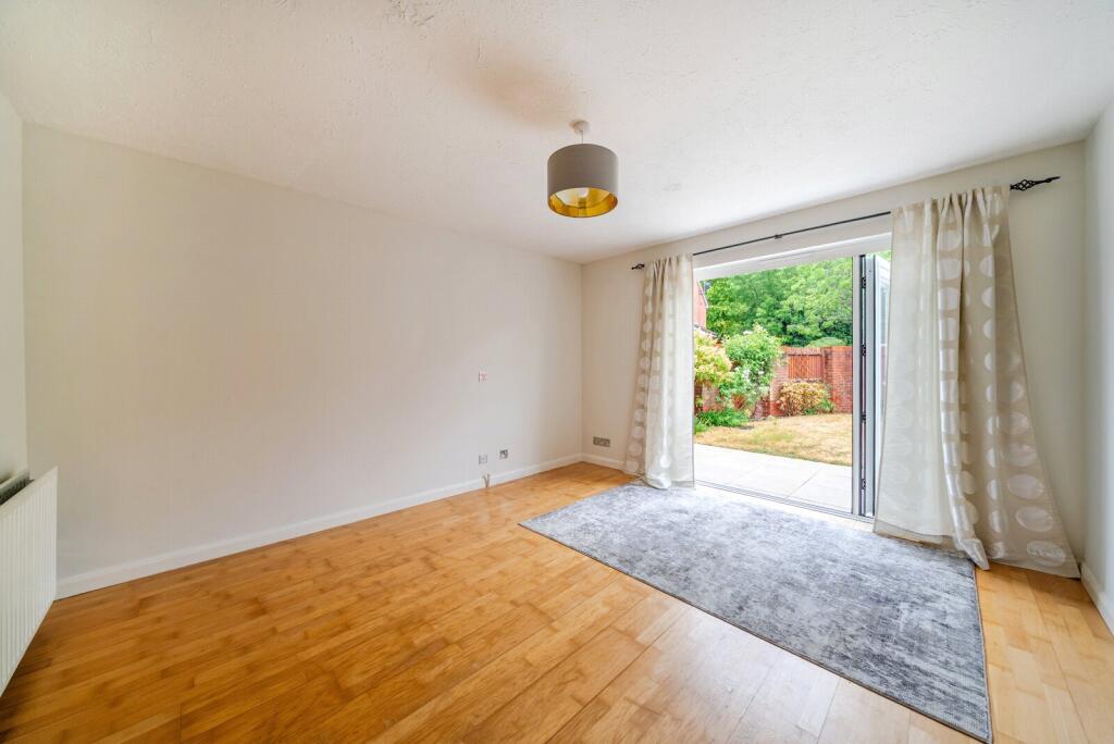 House in Kingston upon Thames - View 4