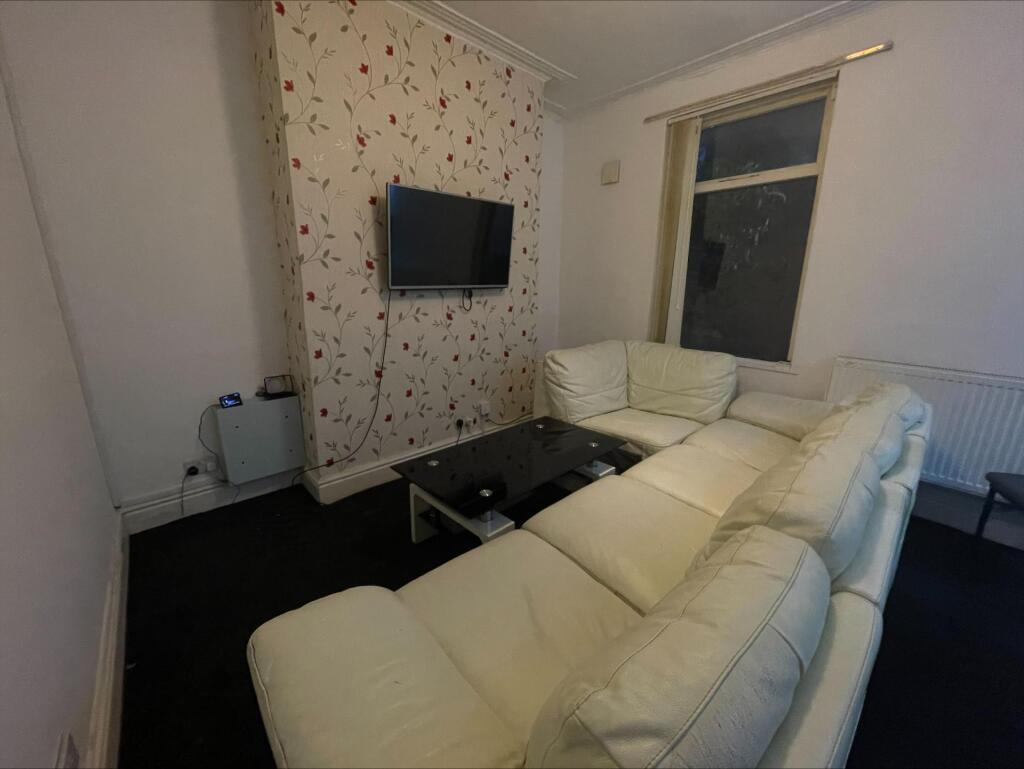 House in Liverpool, Wavertree - View 5