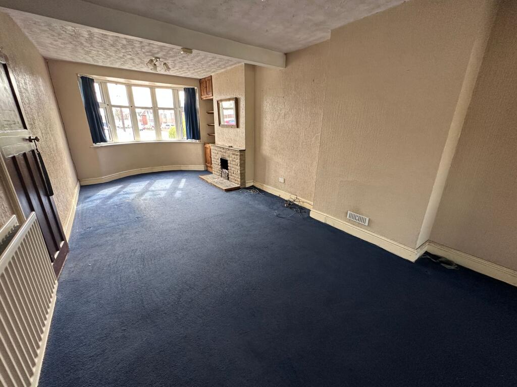Bretlands Way, Burton-On-Trent, DE15 photo 3