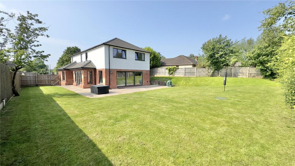 Liverpool Road, Neston, Cheshire, CH64 photo 2