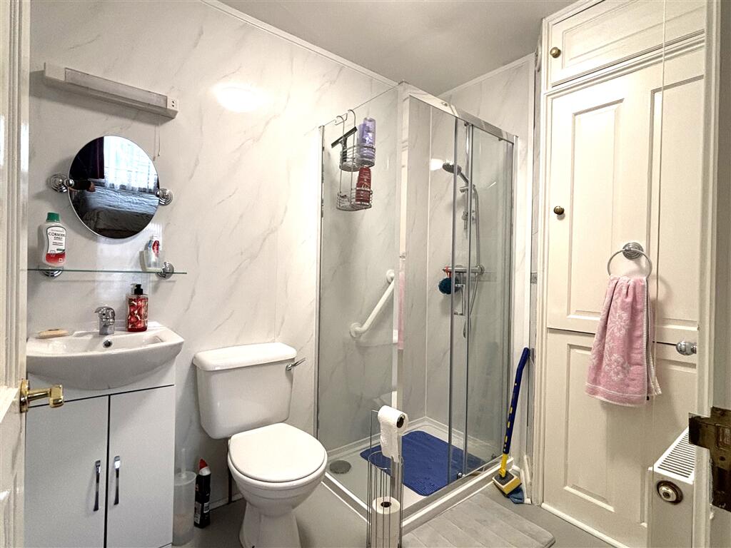 Homestead, 29 Sutton Road, Walpole Cross Keys, Kings Lynn PE34 4HD photo 4