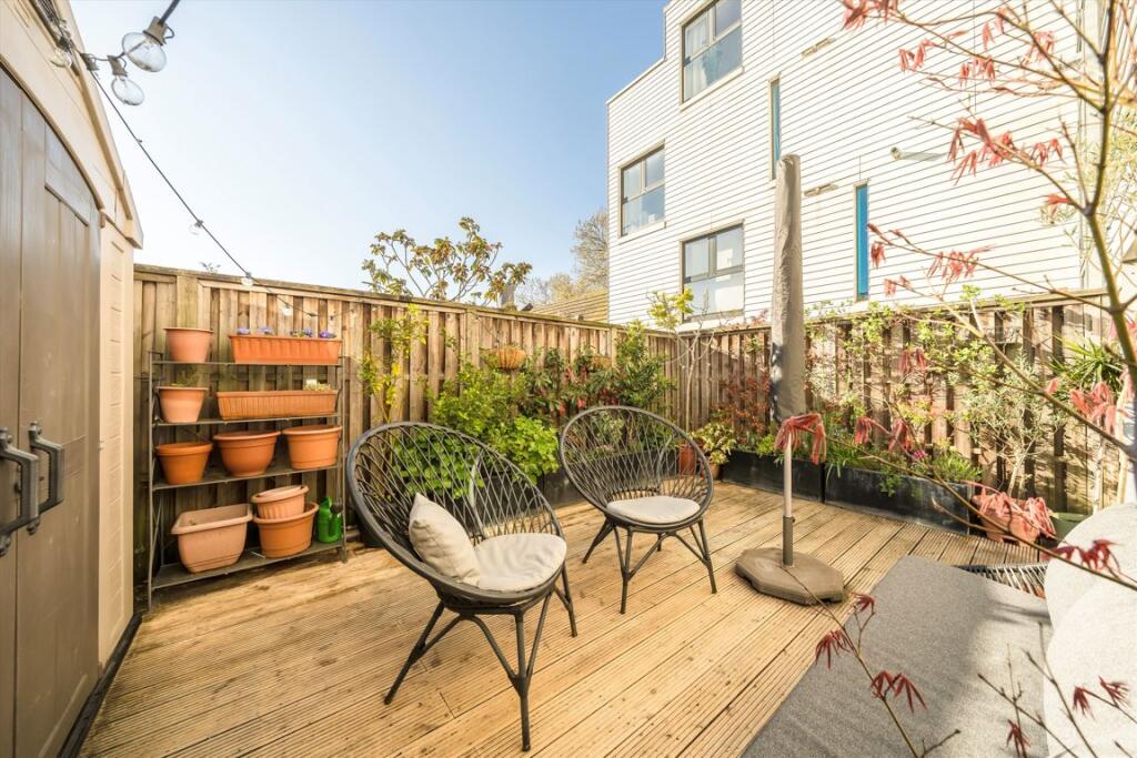 Main image of property: Ecclesbourne Road, Islington