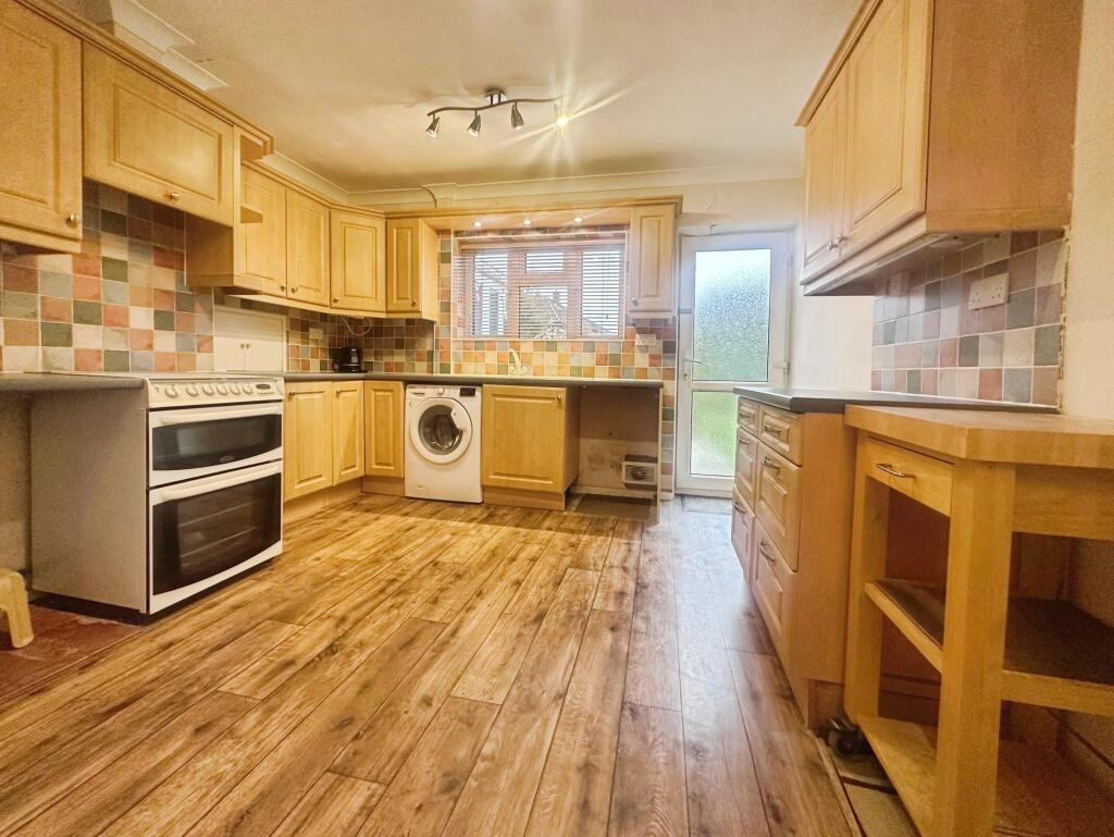 Gainsborough Road, Colchester, CO3 photo 4