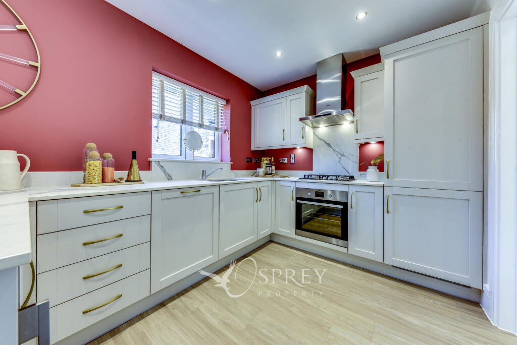 Off St Christophers Drive, Oundle, Northamptonshire, PE8 photo 3