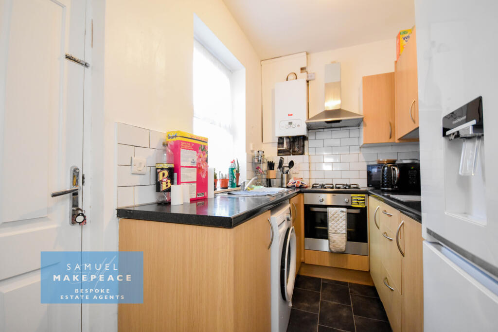 House in Stoke-on-Trent - View 5