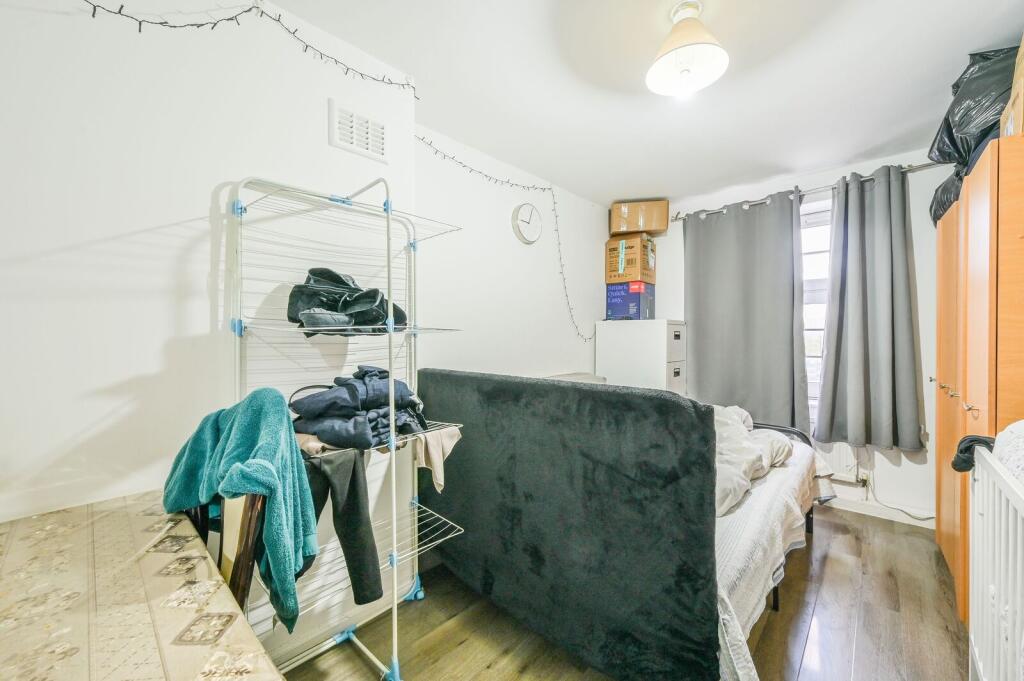 Apartment in London - View 5