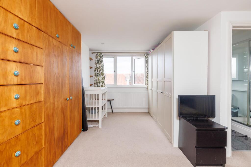House in Bristol, Greenbank, Easton - More