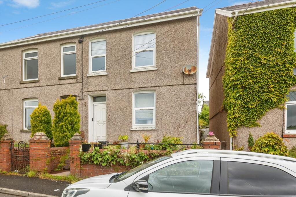 Main image of property: Heol Nazareth, Pontyates, Llanelli, Carmarthenshire, SA15