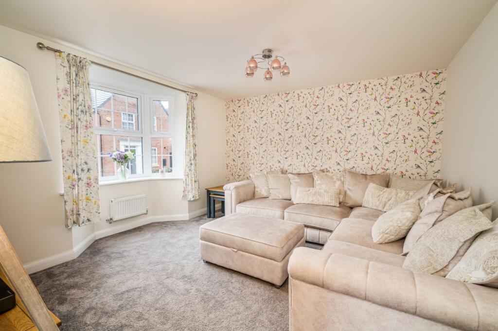 Additional image 9 of Heathfield Lane, Birkenshaw