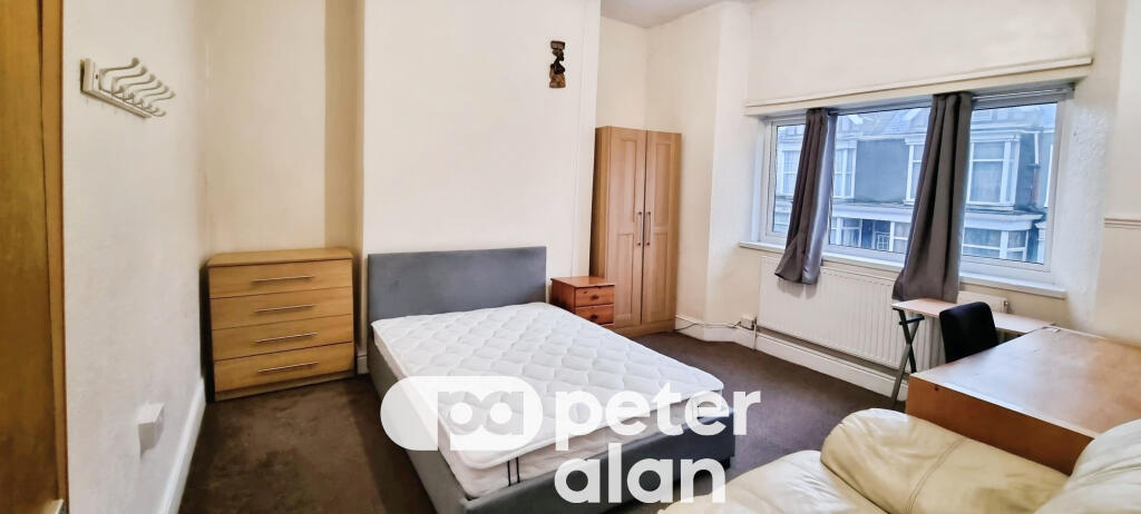 Main image of property: Uplands, Swansea