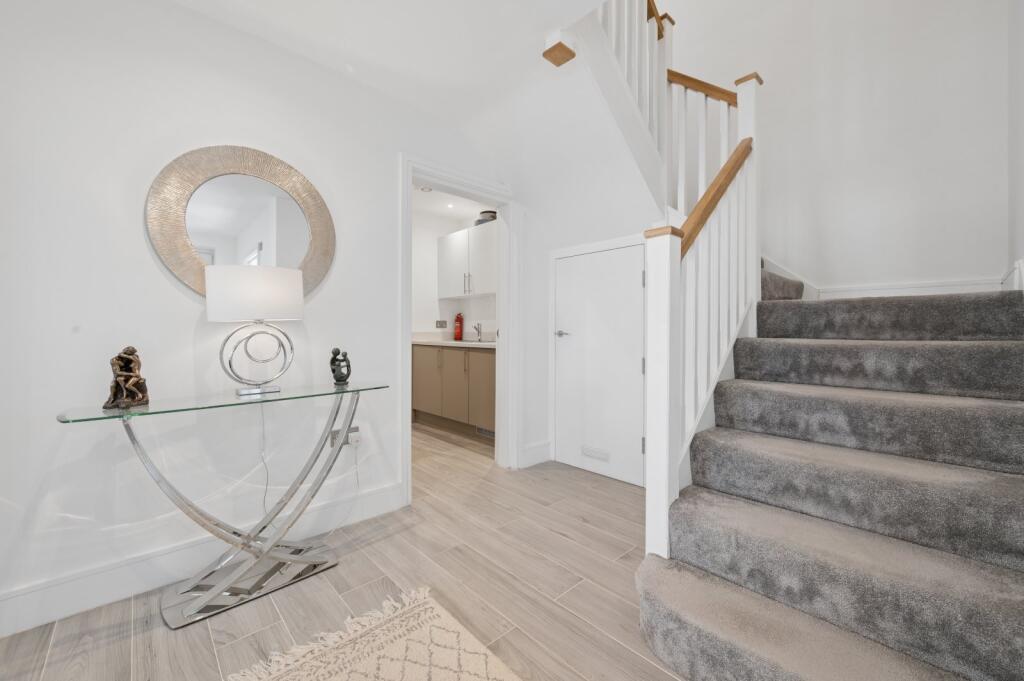 House in Stockport - View 3