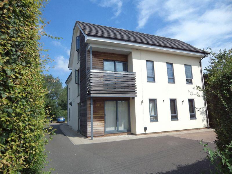 1-bed flat on Tudor Court, Greenway Lane, Fakenham, £115,000