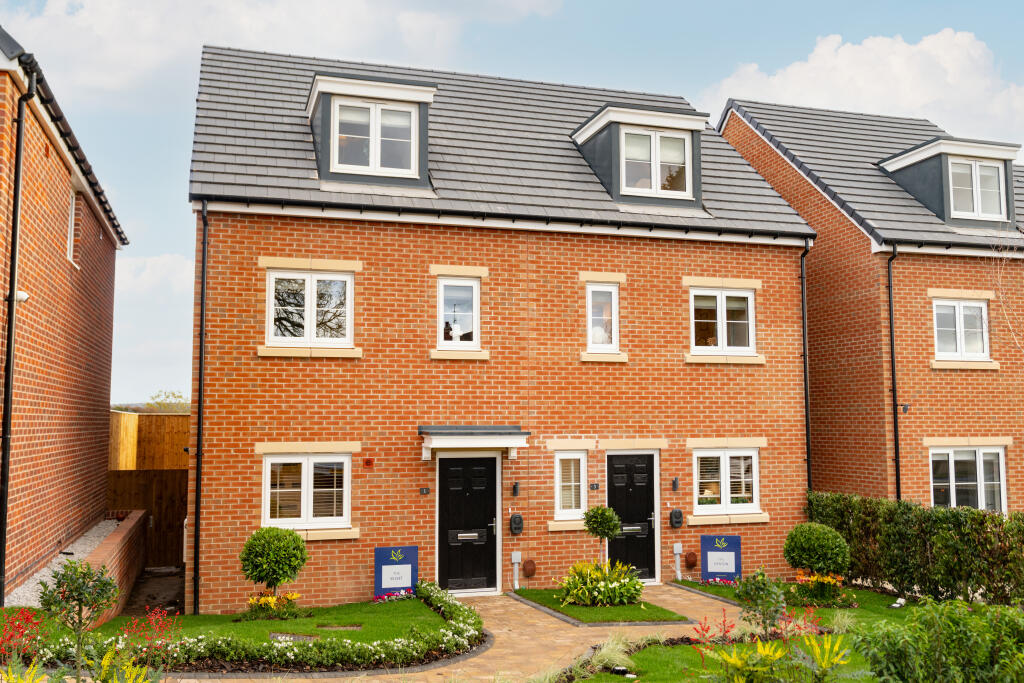 Main image of property: Station View High Street,
South Elmsall West, 
Yorkshire, 
WF9 2SL