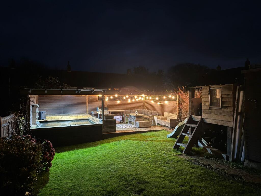 House in Brighton - View 3